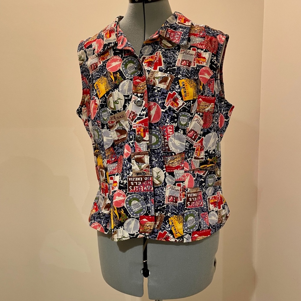 Like new multicolored vest size large, Christopher &Banks